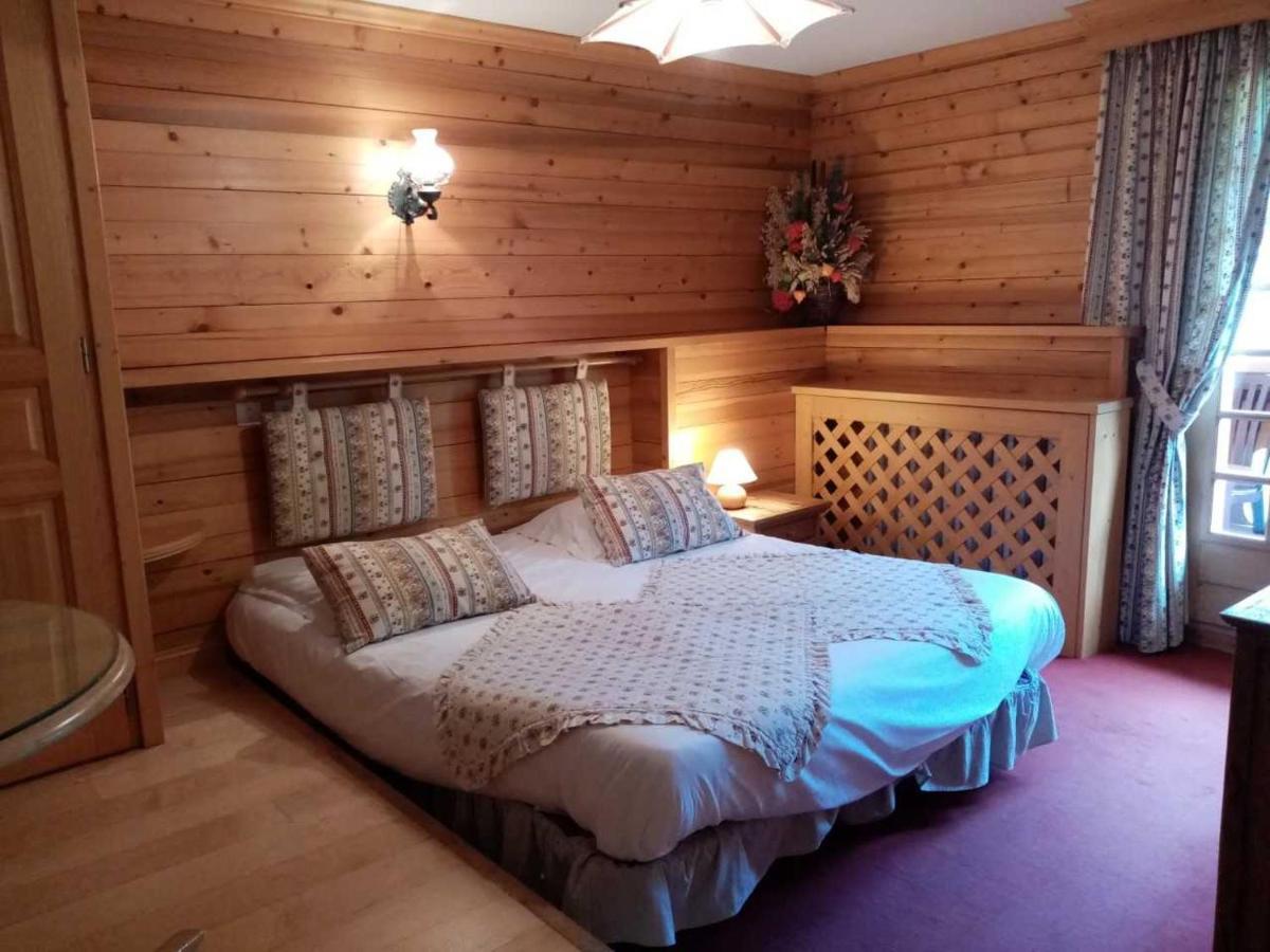 Hotel Les Sapins 3*